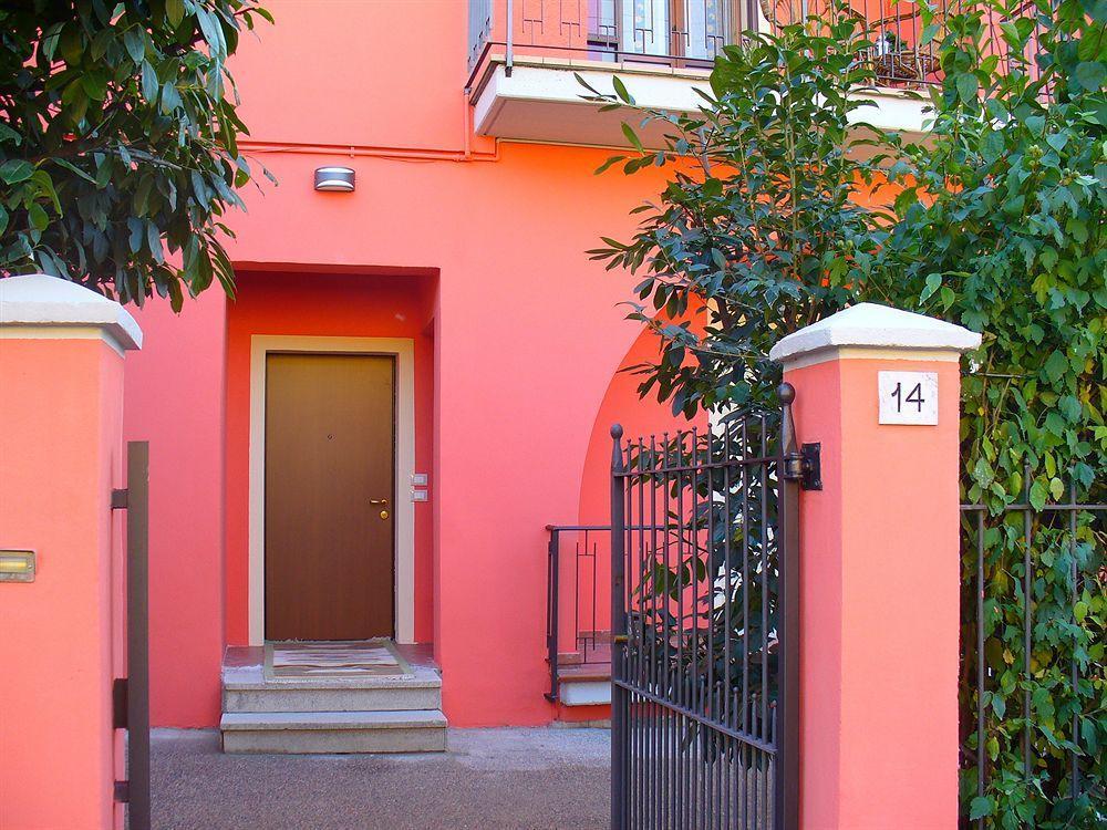 Noce Guest house 2*